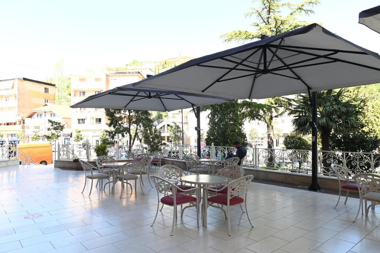 Lezhë Hotel Liss מראה חיצוני תמונה