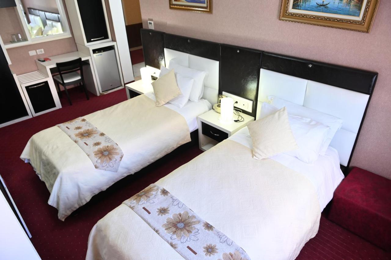 Lezhë Hotel Liss מראה חיצוני תמונה