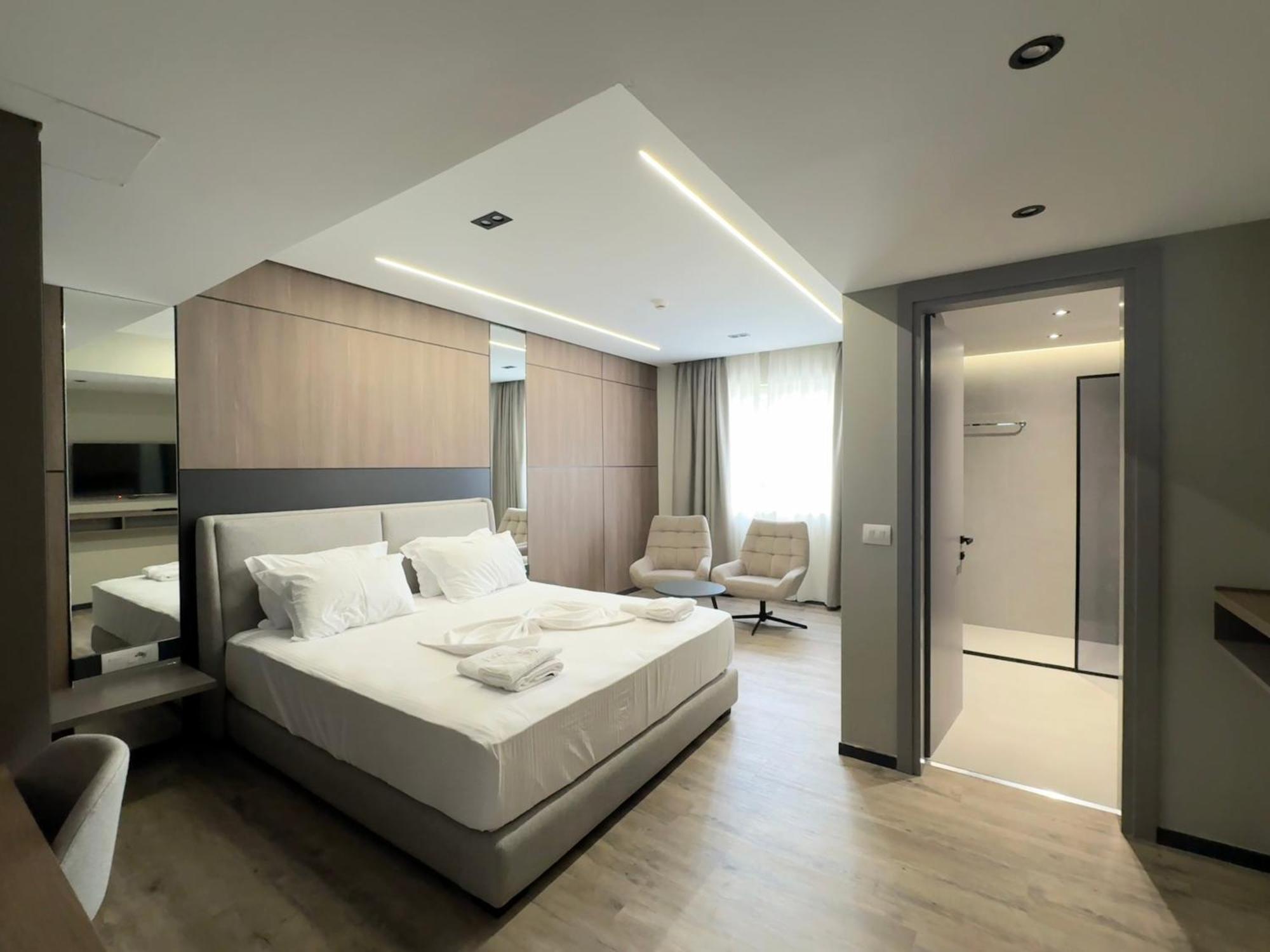 Lezhë Hotel Liss מראה חיצוני תמונה