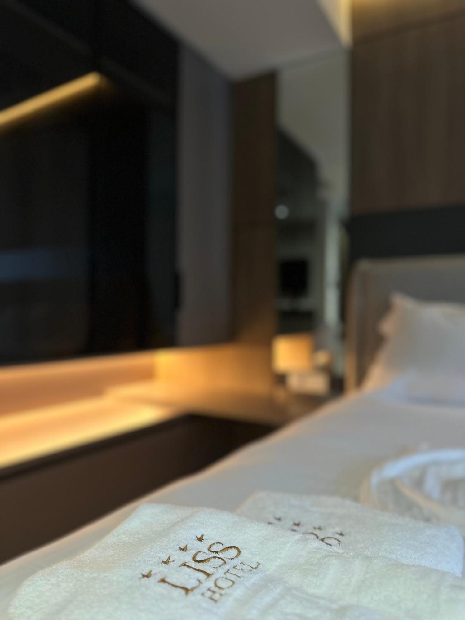 Lezhë Hotel Liss מראה חיצוני תמונה